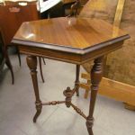 706 3522 LAMP TABLE